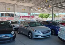 Exhorta a no arriesgar comprando carros por internet