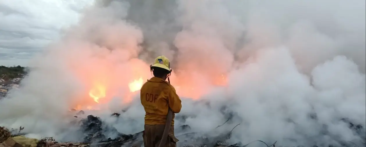 Arde el Basurón de Huatabampo
