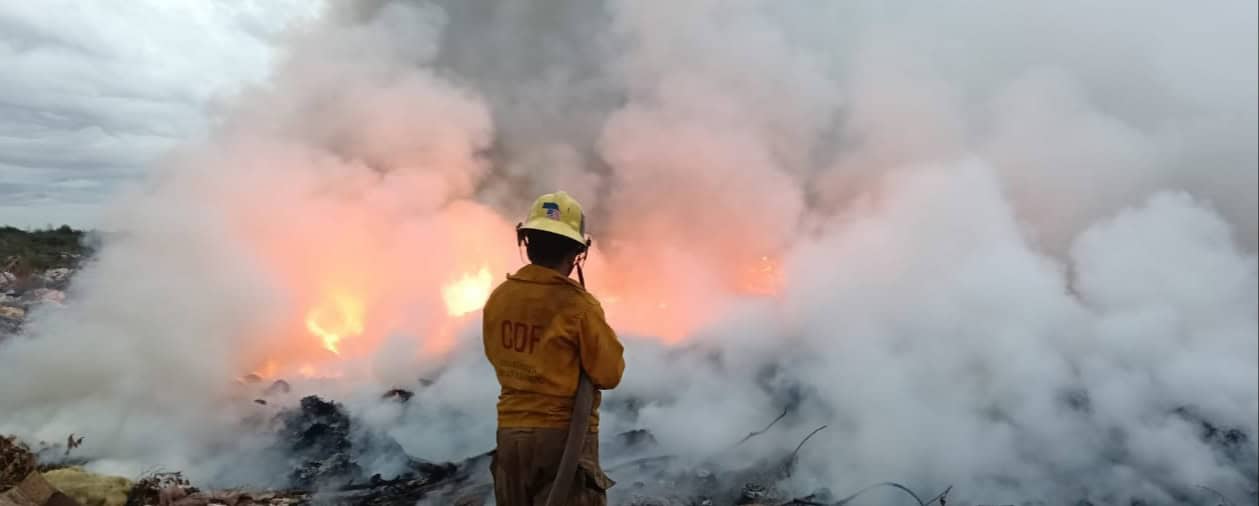 Arde el Basurón de Huatabampo