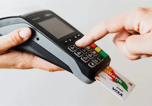 ¡Cuida tu dinero! Esto tienes que hacer para que no clonen tus tarjetas ¡Cuida tu dinero! Esto tienes que hacer para que no clonen tus tarjetas