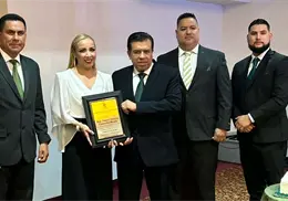 Destacan a la Doctora Nancy Vanessa Camacho Rivera en el Día del Administrador 2025 Destacan a la Doctora Nancy Vanessa Camacho Rivera en el Día del Administrador 2025