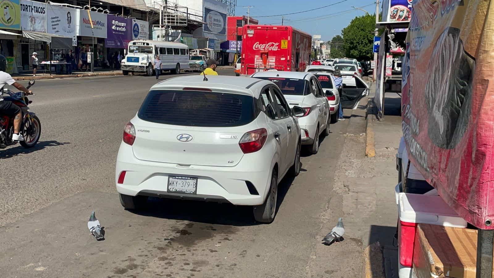 Taxistas de Obregón piden se respete tope de la gasolina
