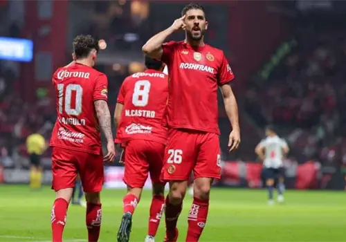 Toluca vence a Monterrey y llega de nuevo a la Final de la Liga MX Toluca vence a Monterrey y llega de nuevo a la Final de la Liga MX