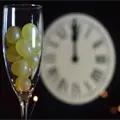 Año nuevo 2026: ¿por qué son 12 uvas en el icónico ritual de fin de año?