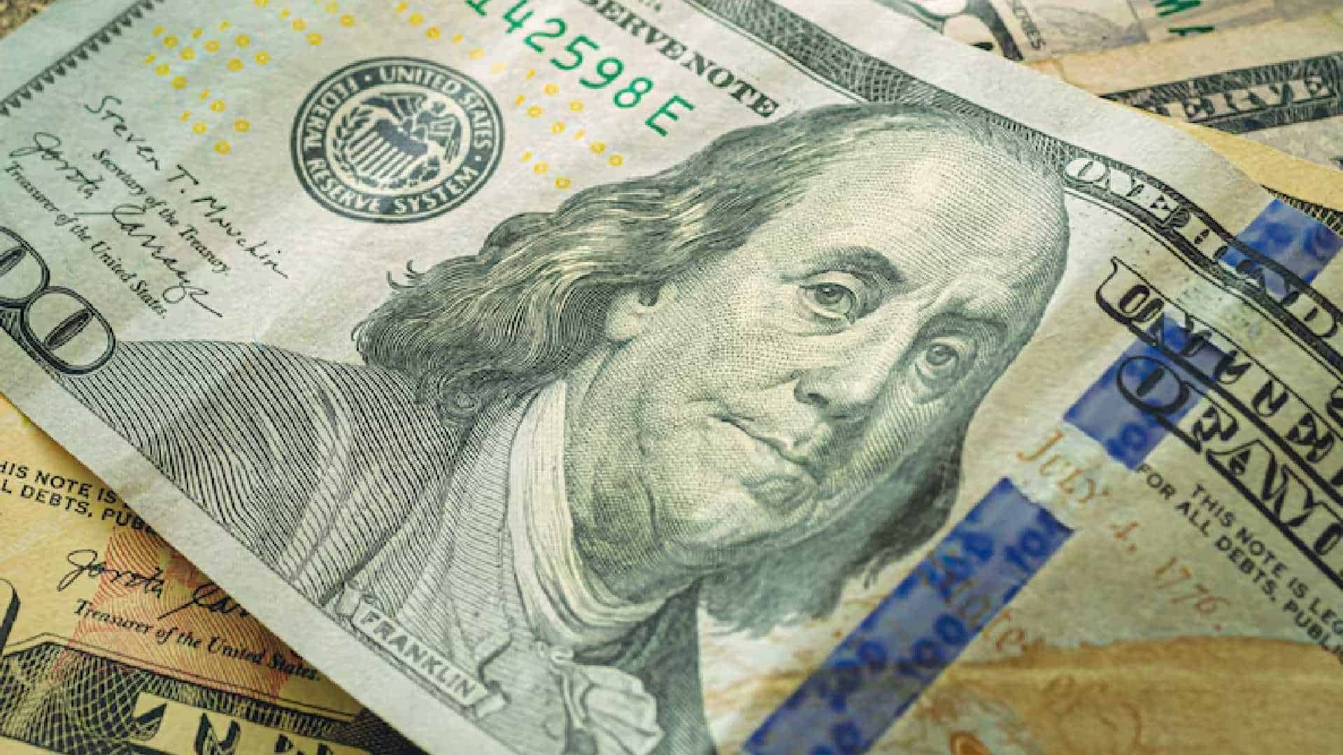 Precio del dólar hoy lunes 8 de diciembre: El peso mexicano inicia la semana con ligera fortaleza