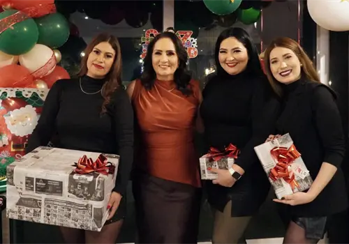 Gran celebraci&oacute;n en Diario del Yaqui: Posada navide&ntilde;a llena de m&uacute;sica y reconocimientos