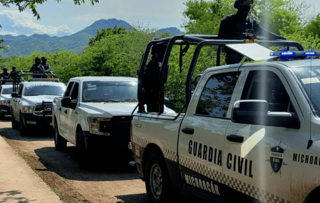 Los oficiales afectados se encuentran estables.