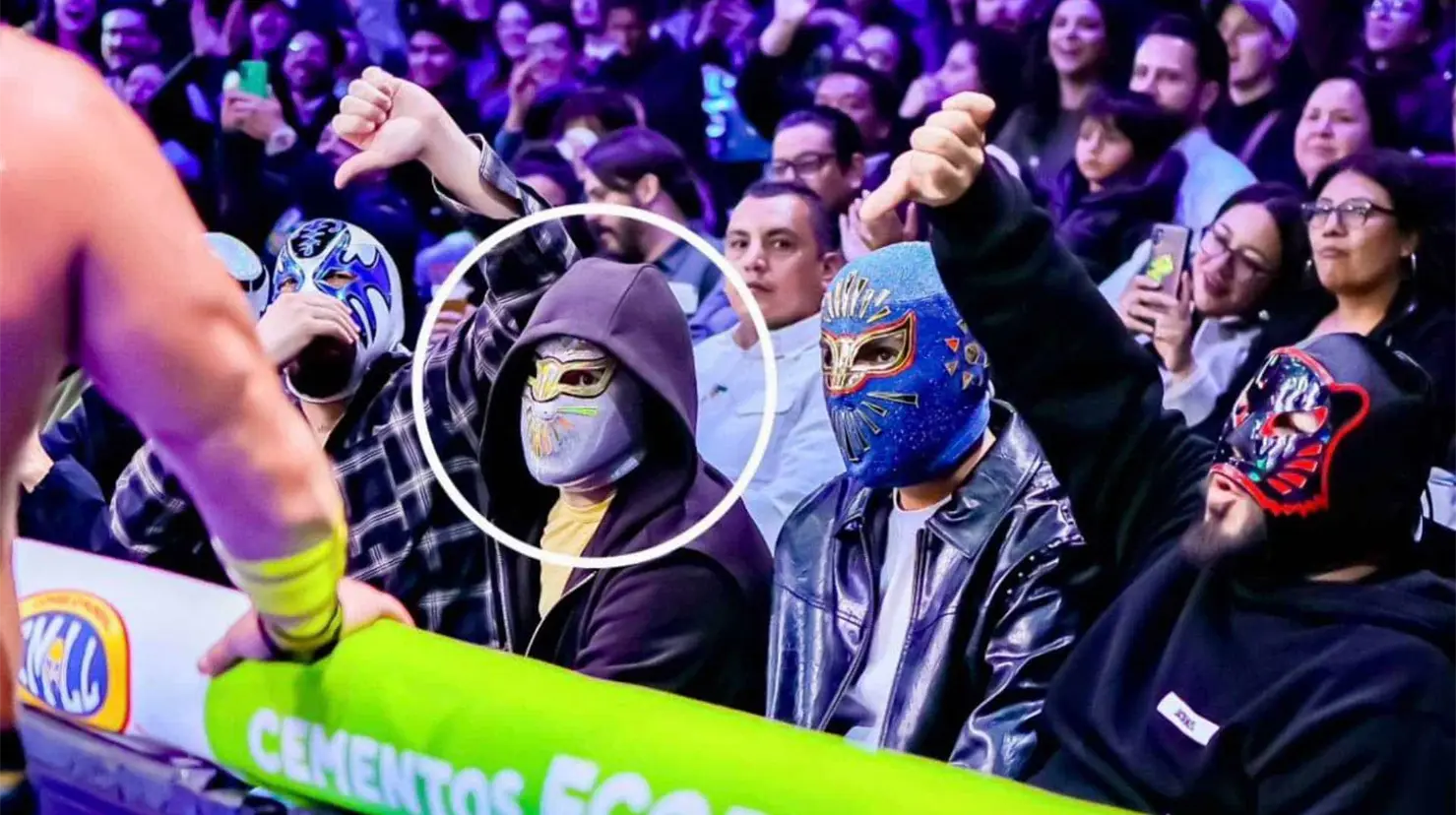 Bad Bunny sorprende al aparecer de incógnito en la Arena México antes de sus conciertos