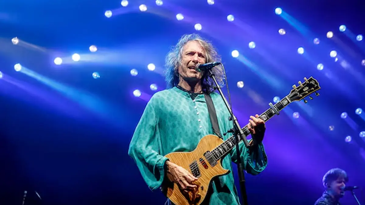 Robe Iniesta, leyenda del rock español y fundador de Extremoduro, fallece a los 63 años