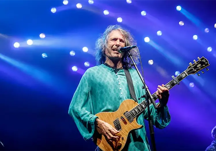 Robe Iniesta, leyenda del rock español y fundador de Extremoduro, fallece a los 63 años