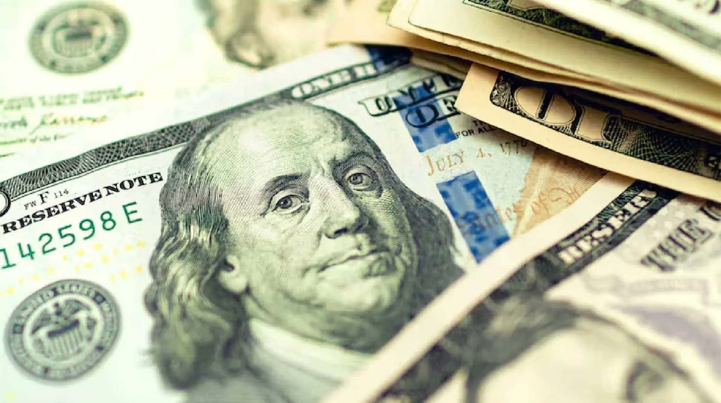 Precio del dólar hoy miércoles 10 de diciembre: Peso mexicano avanza frente la divisa estadounidense