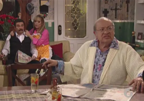 Una Familia de Diez: ¿Qué pasará con Don Arnoldo tras la muerte de Eduardo Manzano? Una Familia de Diez: ¿Qué pasará con Don Arnoldo tras la muerte de Eduardo Manzano?