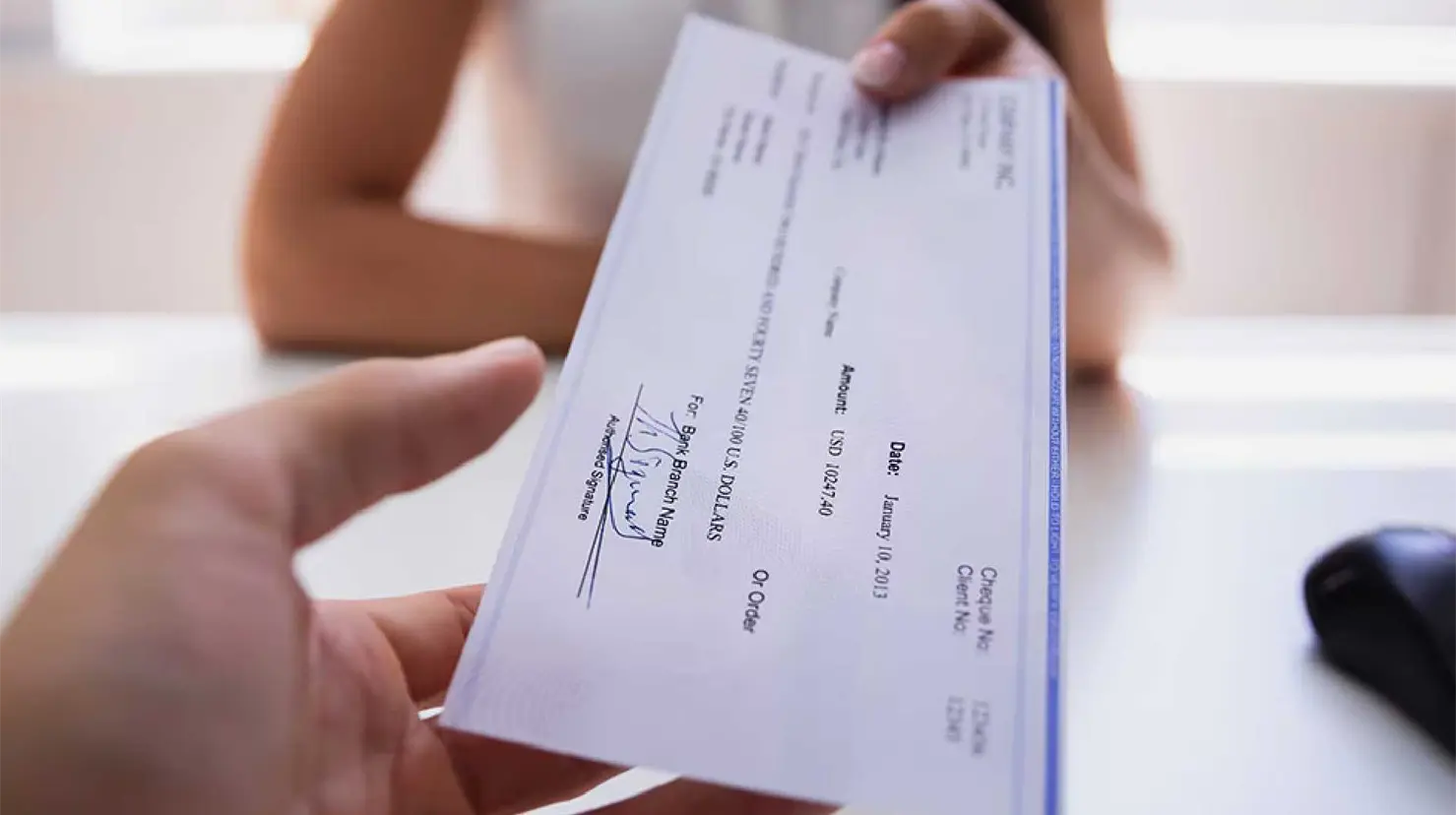 Cheque de caja o cheque certificado: ¿Cuál te conviene y por qué?