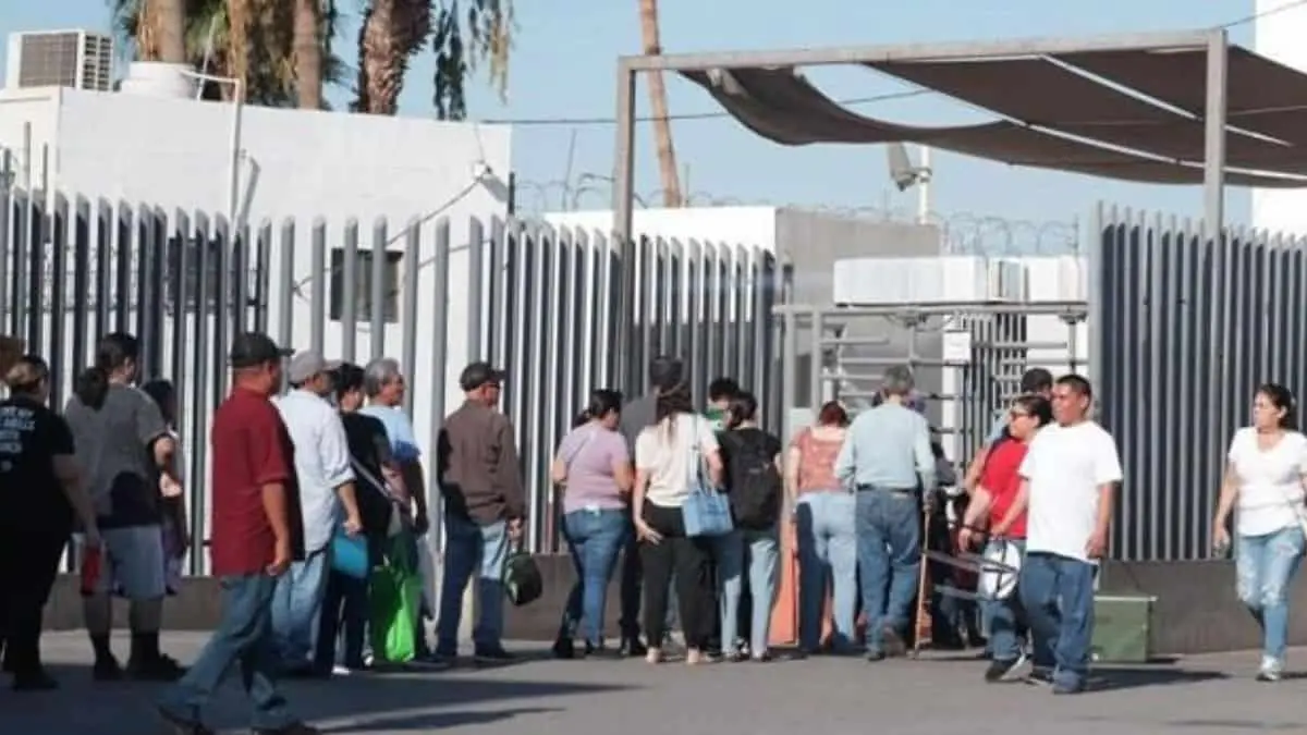 Nuevas medidas migratorias podrían afectar a visitantes