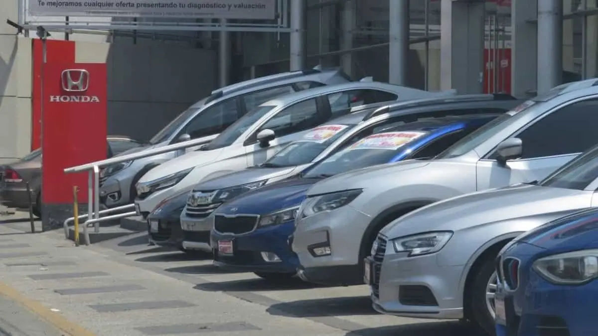 Piden a Hacienda de Sonora permitir placas para autos importados con pedimento A-3