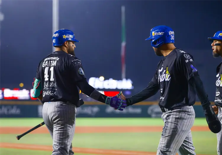 Yaquis empata la serie con impresionante regreso