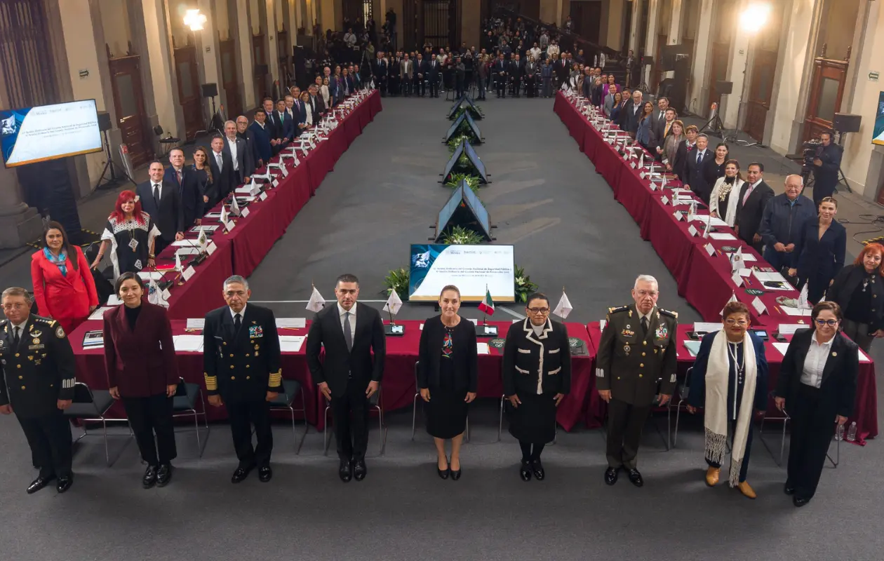 Este día la presidenta Claudia Sheinbaum encabezó la LII Sesión Ordinaria del Consejo Nacional de Seguridad Pública.