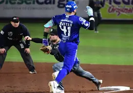 Yaquis cae en el primero en casa ante Algodoneros de Guasave Yaquis cae en el primero en casa ante Algodoneros de Guasave