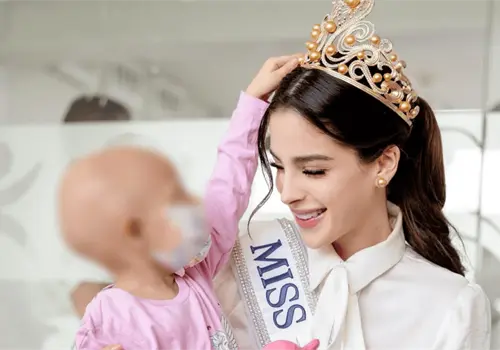 La visita al Hospital del Niño que cambió la vida de Fátima Bosch antes de la corona La visita al Hospital del Niño que cambió la vida de Fátima Bosch antes de la corona