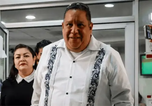 Tribunal revoca sentencia contra el maestro Esteban Canchola por caso del alumno Dami&aacute;n