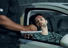 Autos mexicanos con placas vencidas enfrentar&aacute;n multas al intentar ingresar a Estados Unidos