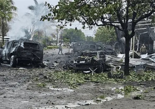 Coche bomba en Coahuayana fue activado a distancia; Fiscalía ya identificó a los responsables Coche bomba en Coahuayana fue activado a distancia; Fiscalía ya identificó a los responsables