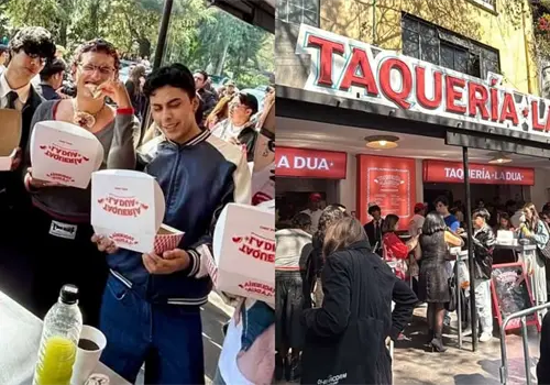 Jóvenes de la CDMX creen que Dua Lipa creo los tacos caramelo ¿Cuál es su verdadero origen? Jóvenes de la CDMX creen que Dua Lipa creo los tacos caramelo ¿Cuál es su verdadero origen?