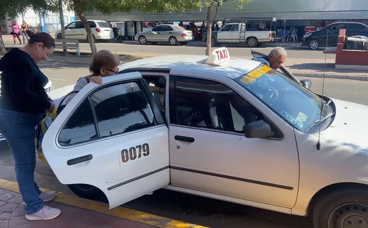 Retiro de quincepeseros ha traído mejoría a servicio de taxis en Navojoa
