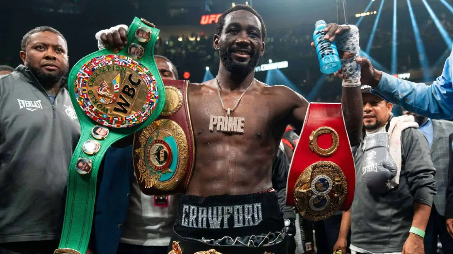 Terence Crawford anuncia su retiro del boxeo tras destronar al Canelo y cerrar una carrera histórica