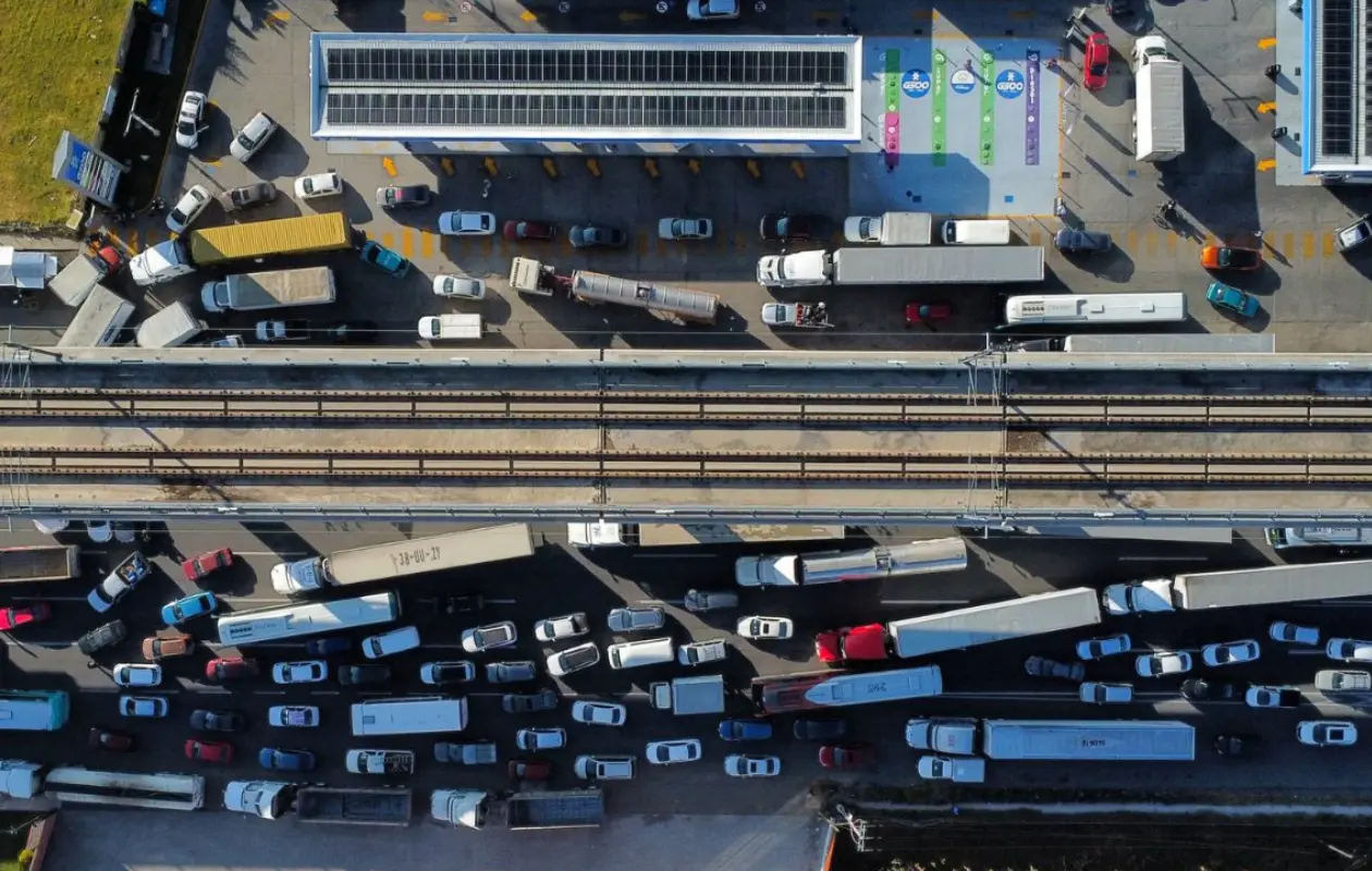 Las mesas de di&aacute;logo fueron extensas, pero siendo resultados. Foto: El Pais.