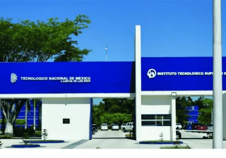 Detienen a maestro del ITSR por enviar contenido &iacute;ntimo a alumnos y por extorsi&oacute;n agravada