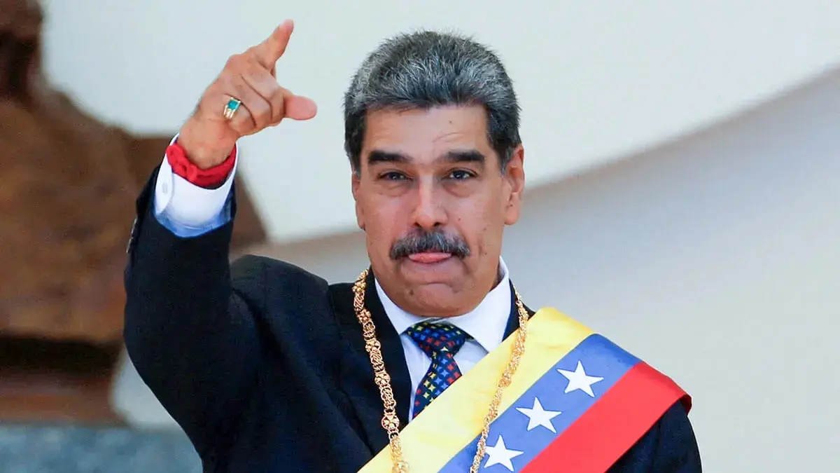 Nombran "Arquitecto de la paz" a Nicol&aacute;s Maduro durante acto bolivariano
