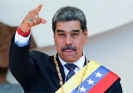 Nombran "Arquitecto de la paz" a Nicol&aacute;s Maduro durante acto bolivariano