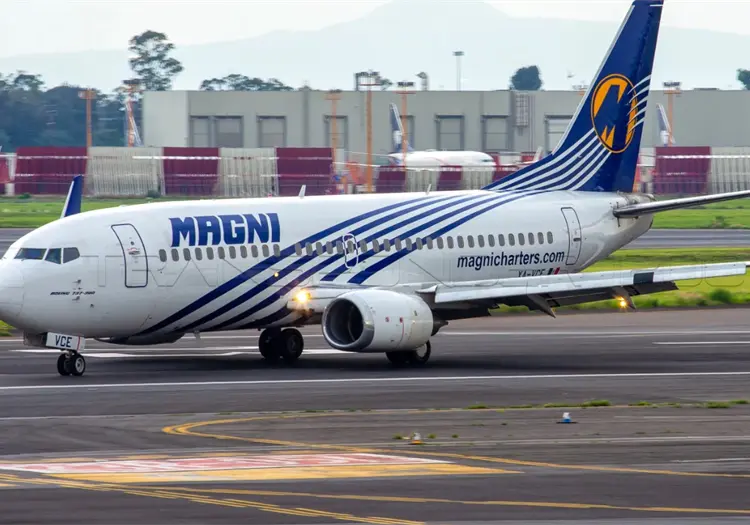 Piloto secuestra avi&oacute;n de Magnicharters en protesta por ser despedido