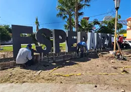 Piden apoyo para terminar de pintar emblem&aacute;ticas letras 