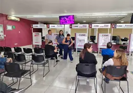 Hace INE llamado urgente a renovar credenciales