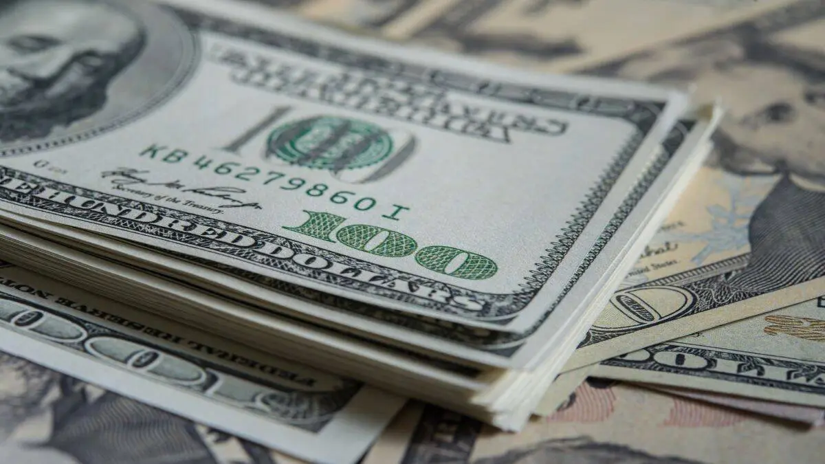 Antes de realizar cualquier transacci&oacute;n, se recomienda verificar el valor vigente en el banco de preferencia