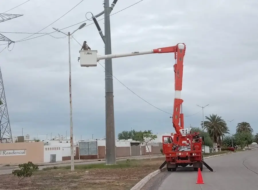 Refuerzan programa de alumbrado p&uacute;blico en colonias y comunidades de Navojoa