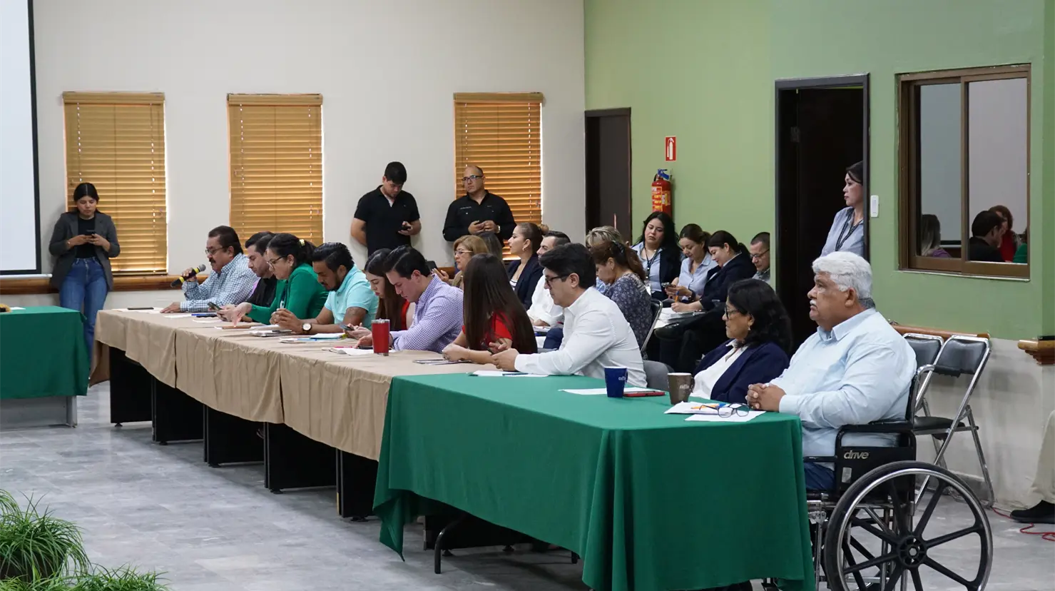 Piden cajemenses transparencia del presupuesto 2026