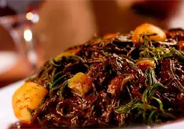 &iquest;Qu&eacute; pasa en tu cuerpo cuando comes romeritos? Descubre sus potentes beneficios si piensas prepararlos esta Navidad