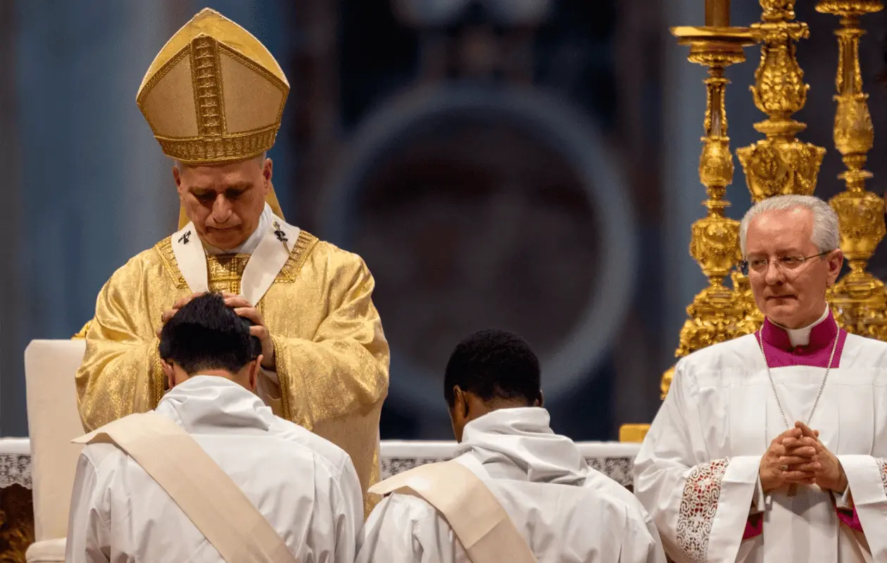 Le&oacute;n XIV llama a sacerdotes a vivir una fidelidad activa y para el futuro
