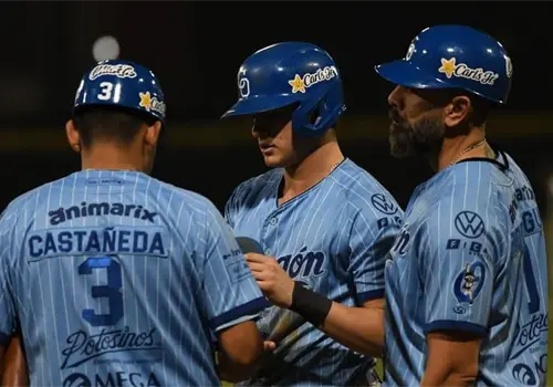 Yaquis despierta con paliza ante Algodoneros