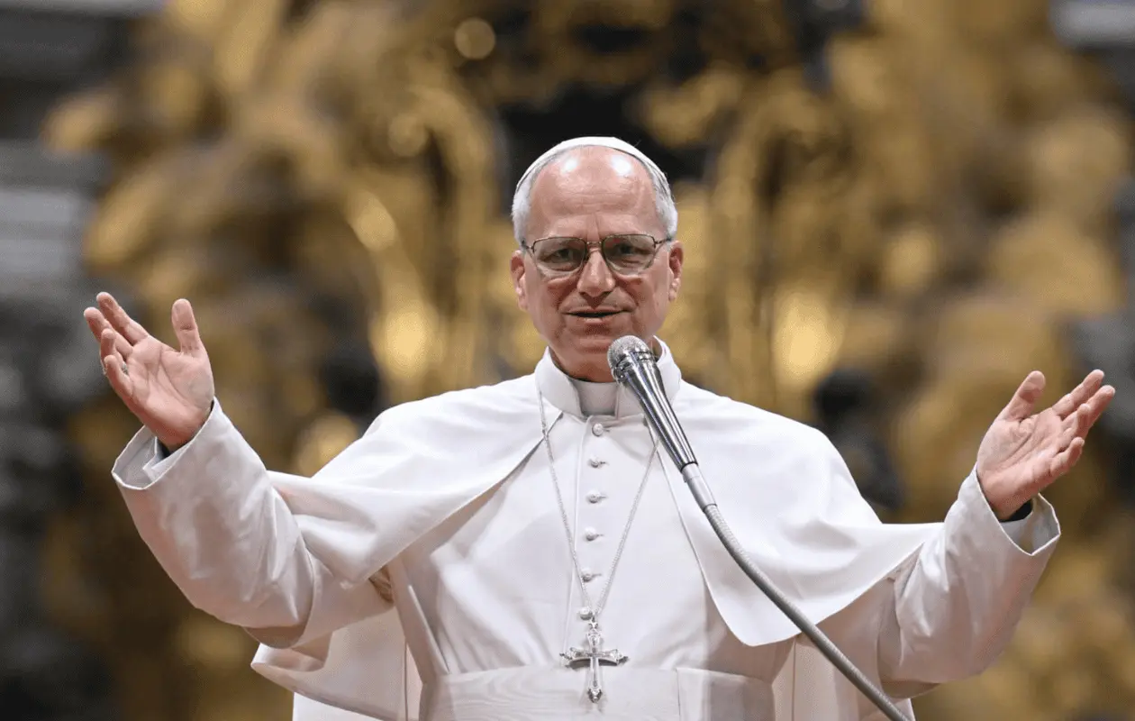 Respeten al menos la fiesta del nacimiento del Salvador con un d&iacute;a de paz", afirm&oacute;.