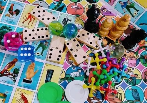 &iquest;Aburridos en la cena? Los mejores juegos de mesa y retos para esta Navidad