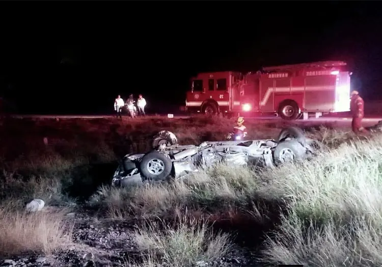 Dos lesionados en aparatoso accidente sobre la M&eacute;xico 15