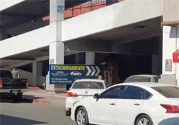 Llama a usar estacionamiento de Mercajeme