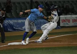 Yaquis y Algodoneros dividen y la serie es para Obregón Yaquis y Algodoneros dividen y la serie es para Obregón