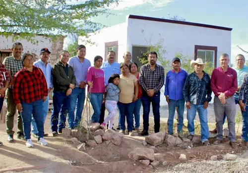 Entrega Coves vivienda en Etchojoa Entrega Coves vivienda en Etchojoa