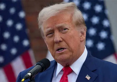 Trump afirma que EE.UU. atacó una presunta planta de droga en Venezuela Trump afirma que EE.UU. atacó una presunta planta de droga en Venezuela