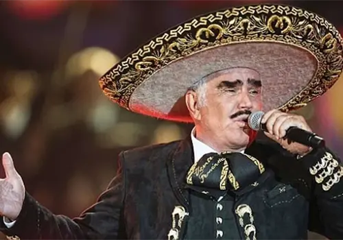 Nuevo disco póstumo de Vicente Fernández: Tributo al rey con banda Nuevo disco póstumo de Vicente Fernández: Tributo al rey con banda